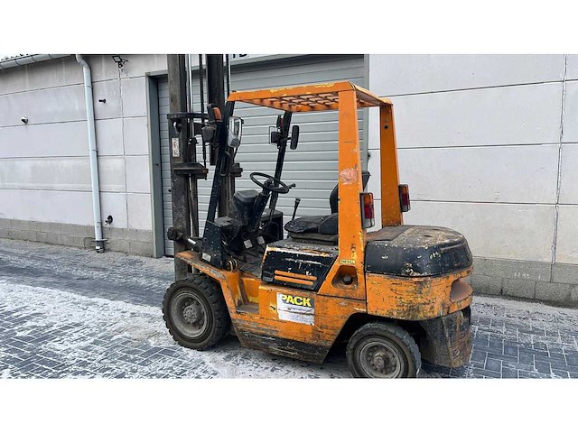 Tcm isuzu - fdh25z - forklift trucks - afbeelding 16 van  16