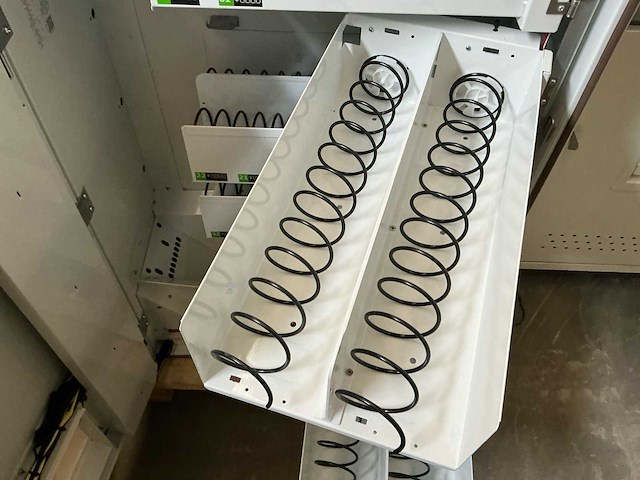 Tcn verkoopautomaat - afbeelding 4 van  14