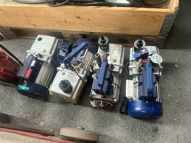 Te herstellen of voor onderdelen - afbeelding 9 van  14