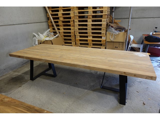 Teak tafel - afbeelding 1 van  6