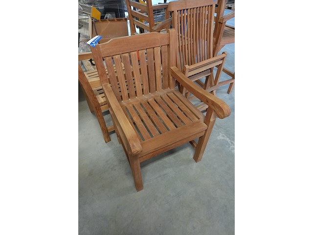 Teakhouten stoelen met armleuning, jeparas (6 stuks) - afbeelding 1 van  6