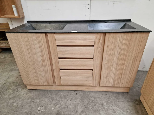 Teakline badkamermeubel dubai 150cm met 2 deuren + 3 laden - terrazzo waskom - afbeelding 5 van  6