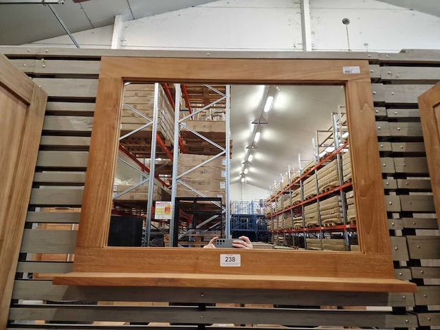 Teakline teak spiegel essential 90cm x h70cm lijst 7cm met legplank - afbeelding 2 van  3