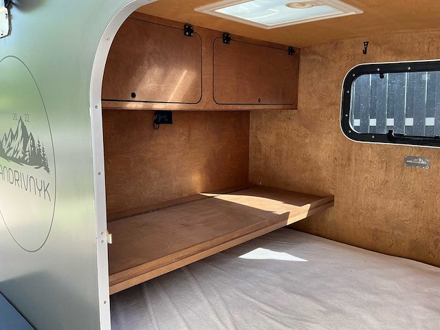 Teardrop caravan caravan - afbeelding 21 van  31