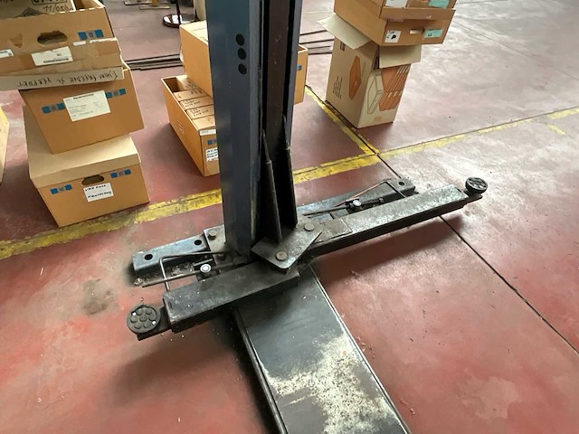 Tecalemit twinec mk5 2-koloms hefbrug – 2,5 ton - afbeelding 4 van  8