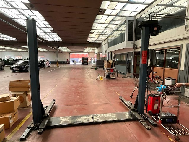 Tecalemit twinec mk5 2-koloms hefbrug – 2,5 ton - afbeelding 3 van  5