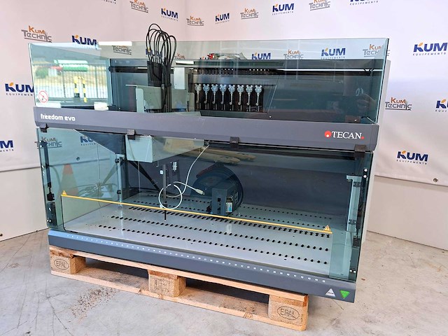 Tecan - 150 evo-2 - diverse laboratoriumapparatuur - 2011 - afbeelding 4 van  11