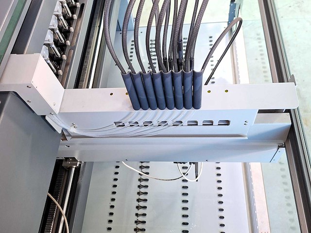 Tecan - 150 evo-2 - diverse laboratoriumapparatuur - 2011 - afbeelding 8 van  11