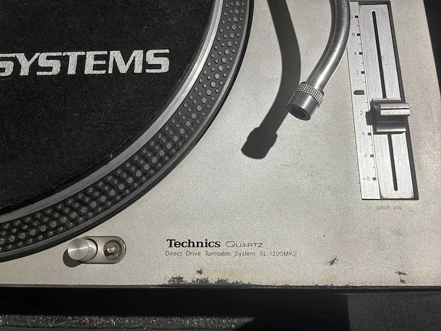 Technics - sl 1200mk2 - cd- & platenspeler (2x) - afbeelding 4 van  5
