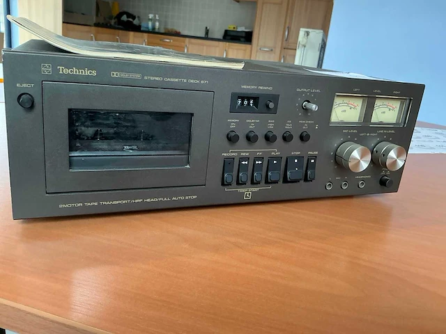 Technics 671 stereo cassette deck - afbeelding 3 van  7