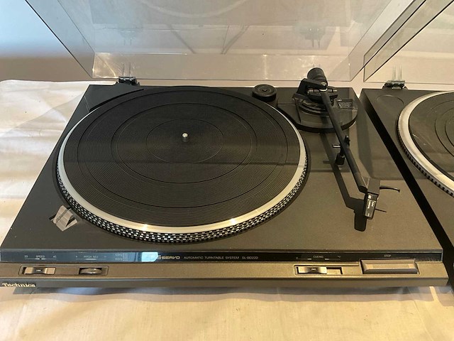 Technics quartz platenspeler (3x) - afbeelding 1 van  5