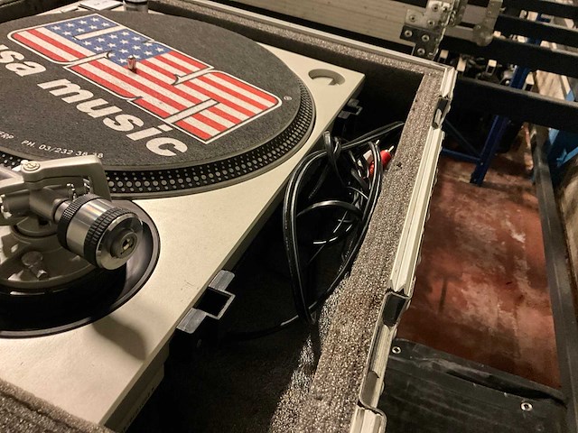 Technics sl1200 mk2 platenspeler - afbeelding 5 van  6