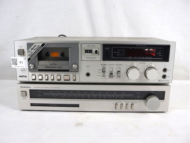 Technics tuner en cassette deck - afbeelding 1 van  11