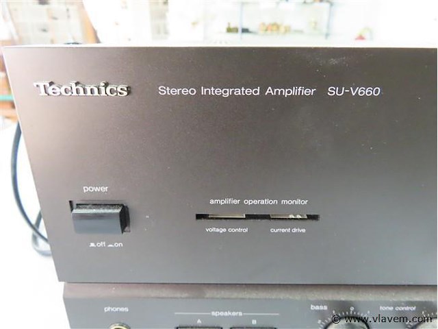 Technics versterker - afbeelding 2 van  4