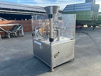 Techniplast automatische draaipotvullings-/verpakkingsmachine techniplast – automatische draaipotvullings- en verpakkingsmachine – yoghurt / voedingsproducten – roestvrij staal - afbeelding 6 van  22