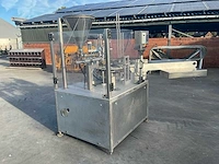 Techniplast automatische draaipotvullings-/verpakkingsmachine techniplast – automatische draaipotvullings- en verpakkingsmachine – yoghurt / voedingsproducten – roestvrij staal - afbeelding 7 van  22