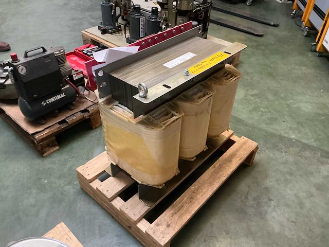 Technocablaggi three phase transformer transformator - afbeelding 10 van  11
