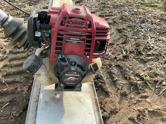 Technoflex betontrilplaat - afbeelding 6 van  6