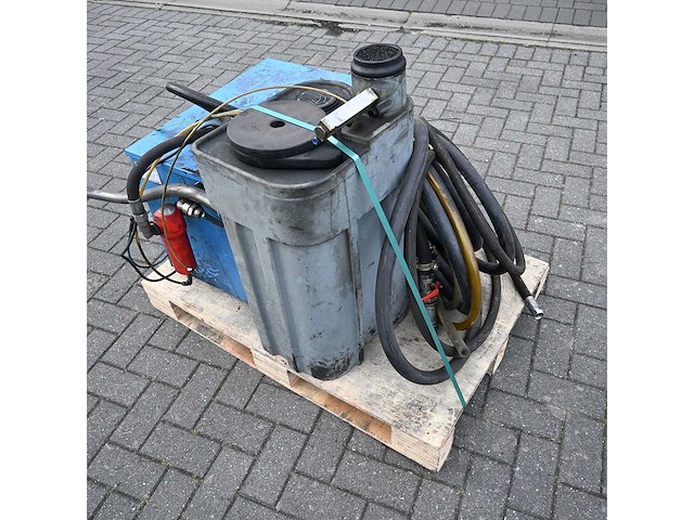 Technofluid - vt 130 - luchtcompressor - afbeelding 6 van  8