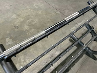 Technogym 6 pair rek dumbell met stang krachtstation - afbeelding 1 van  4