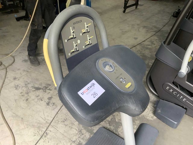 Technogym anterior stretch bench krachtstation - afbeelding 2 van  5