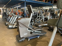 Technogym artis synchro unity crosstrainer - afbeelding 4 van  5