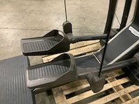 Technogym artis unity elliptical crosstrainer - afbeelding 1 van  3