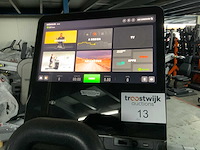 Technogym artis vario unity 3 live crosstrainer - afbeelding 3 van  5