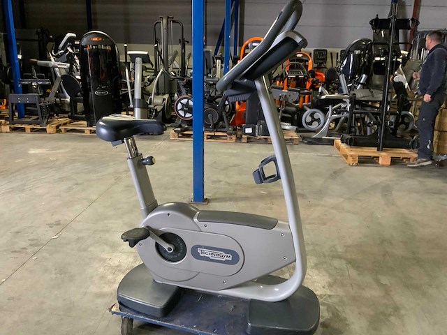 Technogym classic bike 700 led home trainer - afbeelding 5 van  5