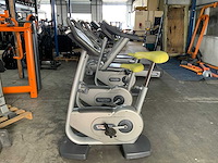 Technogym classic bike 700 led home trainer - afbeelding 1 van  3
