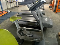 Technogym classic bike 700ie tv home trainer - afbeelding 1 van  3