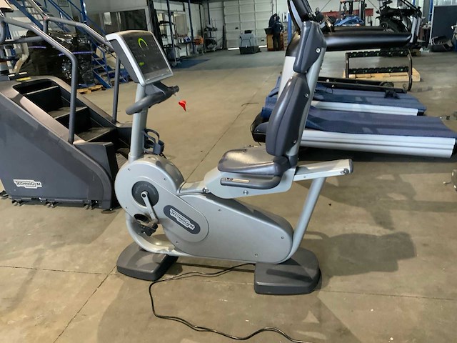 Technogym classic recline 700 led home trainer - afbeelding 1 van  5