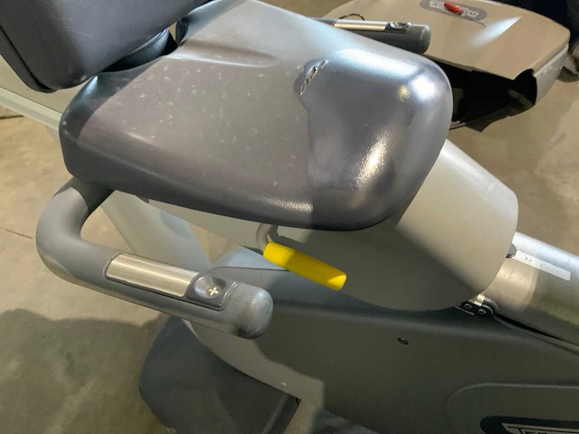 Technogym classic recline 700 led home trainer - afbeelding 4 van  5
