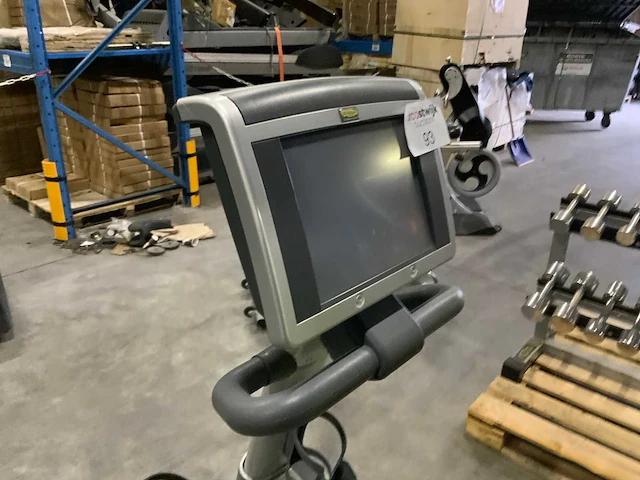 Technogym classic recline 700e tv home trainer - afbeelding 2 van  5