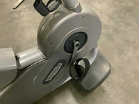 Technogym classic recline 700e tv home trainer - afbeelding 4 van  5