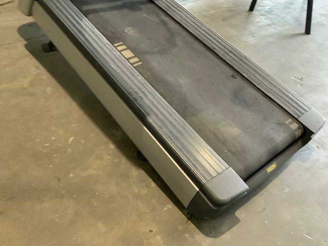 Technogym classic run 500 led loopband - afbeelding 5 van  7