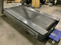 Technogym classic run 700ie tv loopband - afbeelding 2 van  6