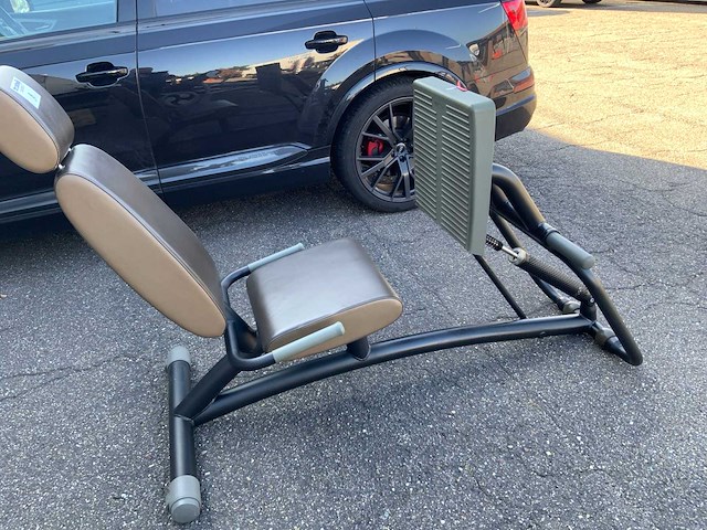 Technogym easyfit legpress krachtstation - afbeelding 1 van  3