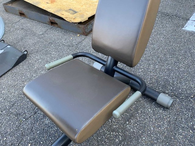 Technogym easyfit legpress krachtstation - afbeelding 3 van  3