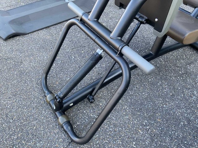 Technogym easyfit legpress krachtstation - afbeelding 3 van  5