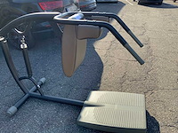 Technogym easyfit squat apparaat krachtstation - afbeelding 4 van  4