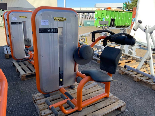 Technogym element abdominal crunch krachtstation - afbeelding 1 van  5