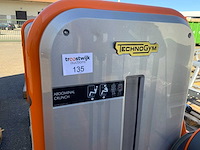Technogym element abdominal crunch krachtstation - afbeelding 2 van  5