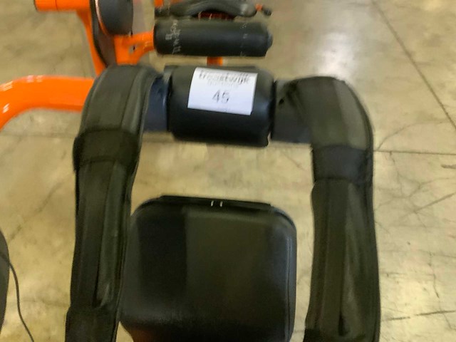 Technogym element abdominal crunch krachtstation - afbeelding 4 van  5