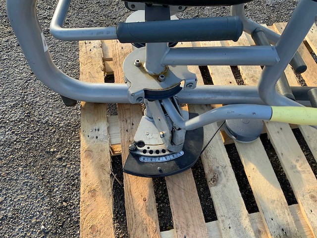 Technogym element abductor machine krachtstation - afbeelding 6 van  6