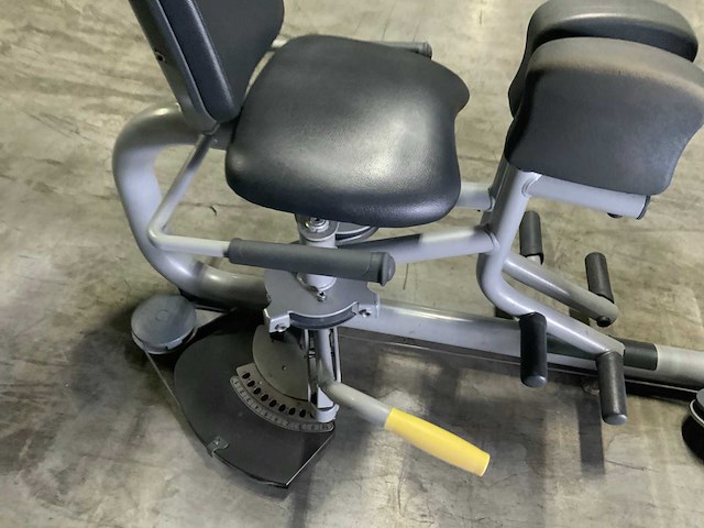 Technogym element adductie krachtstation - afbeelding 3 van  7