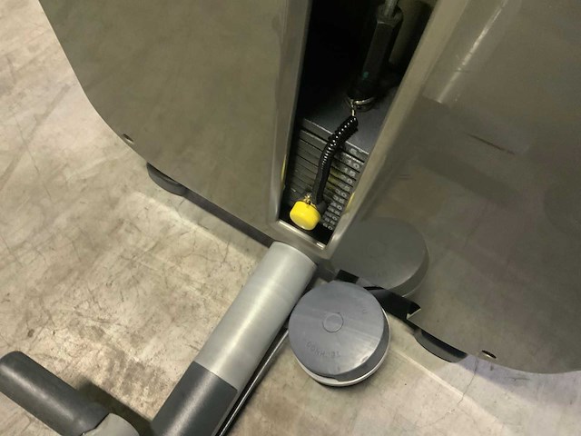 Technogym element adductie krachtstation - afbeelding 5 van  7