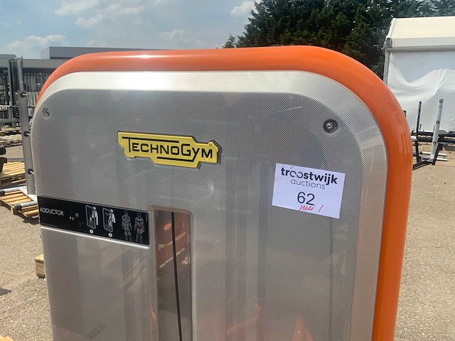 Technogym element adductor krachtstation - afbeelding 3 van  5