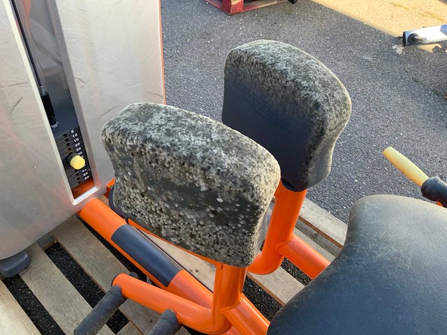 Technogym element adductor krachtstation - afbeelding 2 van  5