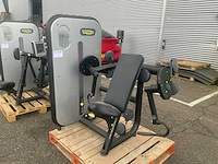 Technogym element arm curl krachtstation - afbeelding 1 van  5